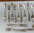 33 Pieces Of Reed   Barton Silverware W Honest John From Pinocchio On The Handle