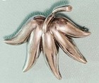 Tiffany   Co  Leaf 925 Sterling Silver Brooch pin 11 Grams Vintage W box Rare