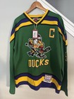 Charlie Conway 96 Mighty Ducks Jersey M Disney Vintage Hockey Movie Costume 90s