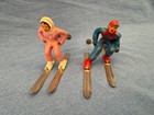 Pair Of Vintage Barclay Manoil Skiers Lead Figurines W  Skis  Poles   1930-40 s 
