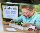 New John Deere Silage Bunker Set In 1 64 Scale Very Nice
