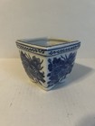 Vintage Chinese Blue   White Porcelain Planter Pot   floral Design   miniature   euc
