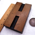 Antique Letterpress Wood Type Large 5  Uc H  Nice Old Letter With Great Style 