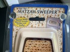 Matzah Sweeper Handheld Crumb Cleaner Passover Gag Gift 2005 Rite Lite Novelty