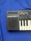 Casio Sk-1 32 Key Lo-fi Sampling  Electronic Keyboard Synthesizer Japan - Tested
