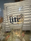 Set Of 4 Vintage Miller Lite Beer Glasses 20 Oz Gold Rim   Logo 8  Tall Pilsner