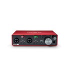 Focusrite Scarlett 2i2 Studio Bundle  4th Gen 