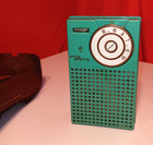 Vintage 1950s Regency Tr-1 G  Antique Transistor Radio