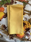 Vintage Yellow Oval Tablecloth And 6 Matching Napkins