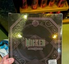 New    universal Studios Wicked 2 Pack Wine Glass Set Minalima Bubble Wrapped 