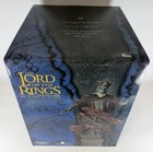 Lord Of The Rings Rotk King Of The Dead Polystone Sideshow Statue  6500  new 