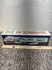 1992 Hess Christmas Truck Tractor Trailer   Racer Nib Vintage