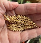 Vtg Mcm Gerry   s Brushed Gold   Pink Rhinestone Double Leaf Signed Brooch pin