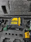 Dewalt Dw088lg 12v Max Green Cross-line Laser Level With Battery  Charger  Case