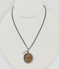 Vtg For King   Country Priceless Concert Movie Promo Coin Necklace Queen Read