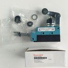 1pcs New Honeywell Bze6-2rn Bze6-2rq8 Bze6-2rn2 Bze6-2rq Limit Switch Us Stock