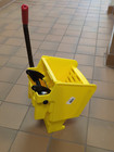 Rubbermaid Commercial 2064915 Wavebrake 2 0 Side-press Wringer Mop Squeezer New