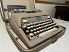 Royal Heritage Typewriter Manual Typing Vintage Antique Retro Ribbon Case