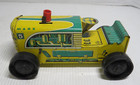Vintage Marx Yellow Green Wind Up 7 25  Tin Toy Farm Tractor B1
