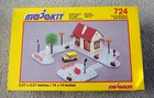 Majokit   Bank    724   Building  Acces   Majorette Car   Vintage   Complete