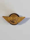 United Air Lines 100 000 Miles Pin Frequent Flyer Gold Color Metal Screw-back