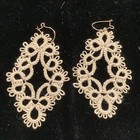 L681    vintage Ecru Boho-chic Handmade Dangle Tatted Lace Earrings