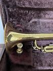 junk  Yamaha Ytr 2320e Trumpet With Hard Case