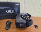 Samsung Sm-r324nzvaaxar Gear Vr With Controller   incomplete  not Tested