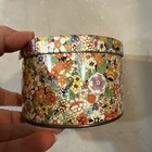 Vintage 4 5    Daher Round Floral Tin England