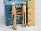 Vintage Nos Crunden Martin Top Flite 30 Round Wooden Clothes Pins  W   Box