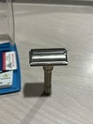 Vintage 1965 Gillette Slim Adjustable Safety Razor W  Case K2