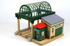 2009 Gullane Talking Thomas The Train Knapford Station  Wooden Rare Not Working