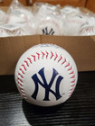  Rawlings Official Ny Yankee Baseballs 2025   1  Dozen - Manfred