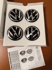 Genuine Volkswagen Dynamic Wheel Center Caps 000-071-213-d
