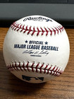 John Mccain Signed Autographed Oml Baseball   Republican Senator   Us Navy 