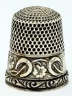 Antique Stern Bros Good Luck Horseshoes Clovers Sterling Silver Thimble  1091