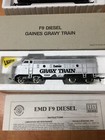 Ho Scale Bachmann Gaines Gravy Train Dog Food Train Set 5 Cars   F9 Locomotive