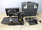 Singer Featherweight 1947 Portable Sewing Machine With Case