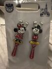 Disney Parks Mickey   Minnie Back Scratches Set Of 2 Pins   Sealed