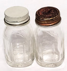Vtg Ball Mason Jar Salt   Pepper Shakers Mini Glass Red   White Metal Lids  Usa