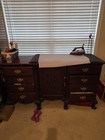 5 Piece Traditional Dark Wood Bedroom Set  Bed Dresser Chest  2nightstand