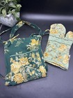 April Cornell Floral Apron oven Mitt