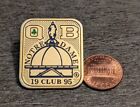 Notre Dame Fighting Irish Football Qb Quarterback Club 1995 Vintage Lapel Pin
