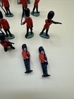 Lot Of 15 Britains Deetail Scots Guards   Sentry Boxes Vintage Toy Soldiers