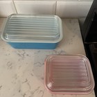 Vintage Pyrex 501   502 Refrigerator Dish Pair With Ribbed Lids - Excellent