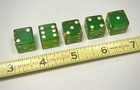 Set Of 5 Vintage Green Translucent Bakelite 1 2  Six-sided Dice  Good Condition 