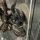 Very Rare Grid Alien Micro Mini Bust Alien Statue Palisades Le  193  244 W  Box