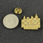 Vintage New York New York Hotel Casino Vegas Travel Souvenir Pin Pinback  51772