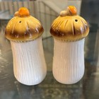 Merry Mushroom Salt Pepper Shaker Set 1976 Sears Roebuck Vtg Cottagecore