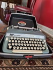 Vintage 1967  Smith Corona  Super Sterling Portable Typewriter   Case-very Nice
